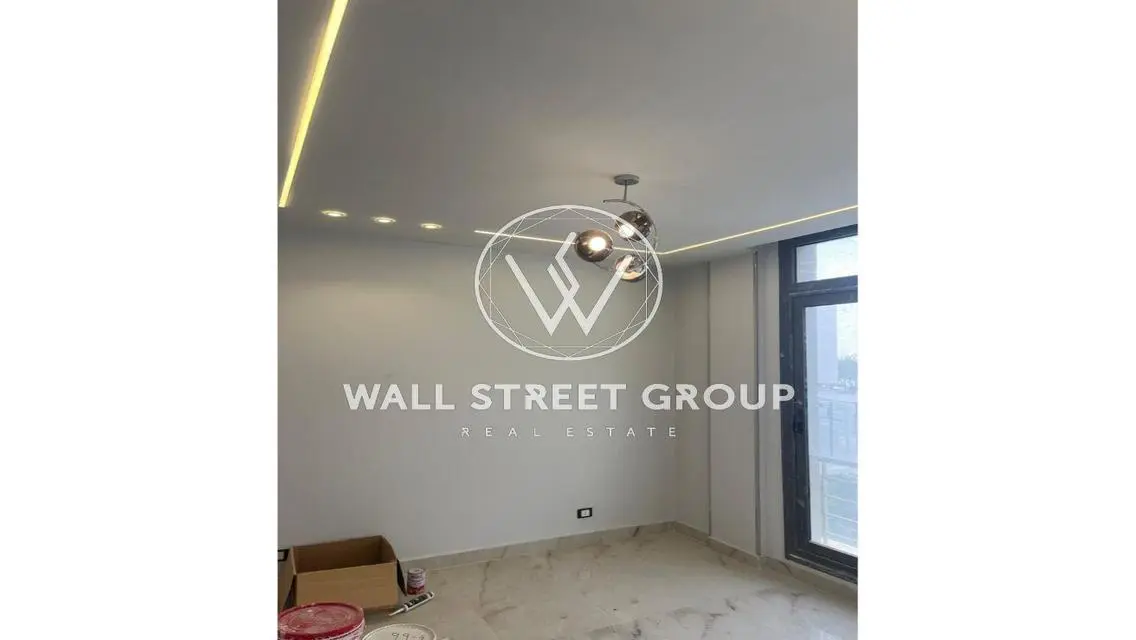 Luxury Apartment with 400 sqm in Prime Location