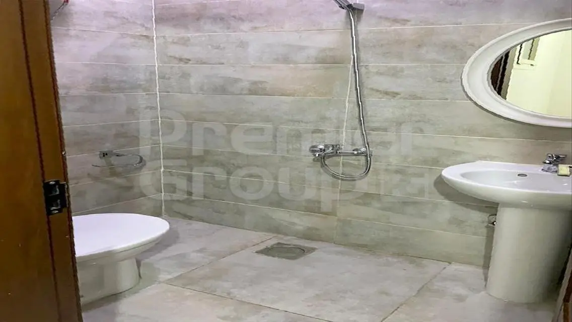 Luxury Apartment for Sale with 4500 Square Meters at 225000
