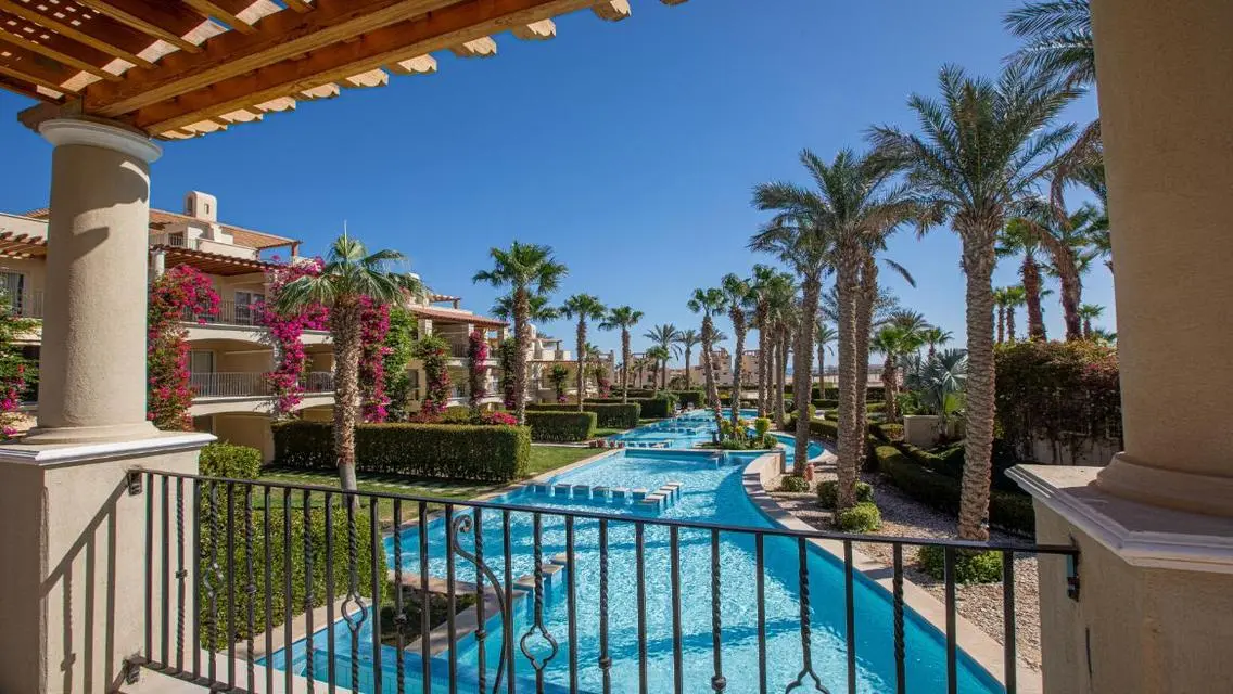 Luxury Apartment for Sale with Lake View
