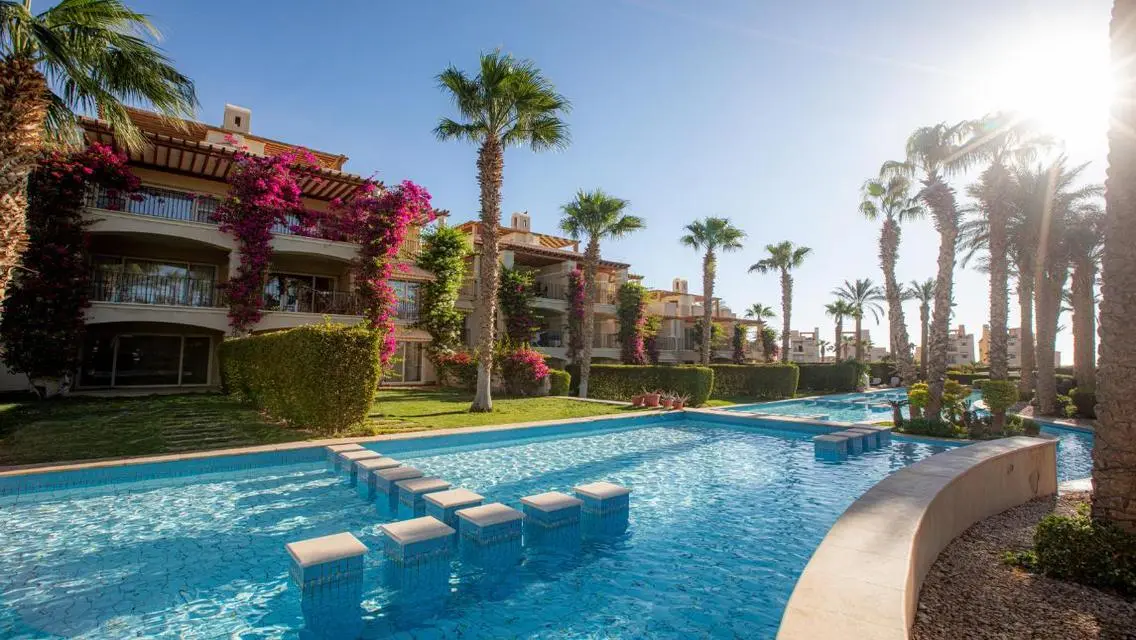 Luxury Apartment for Sale with Lake View
