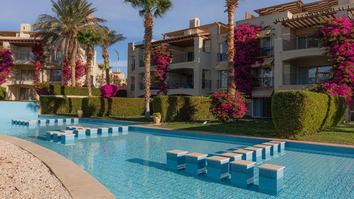 Luxury Apartment for Sale with Lake View