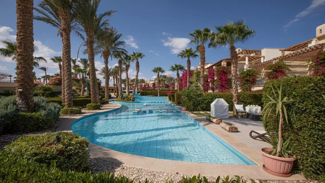 Luxury Apartment for Sale with Lake View