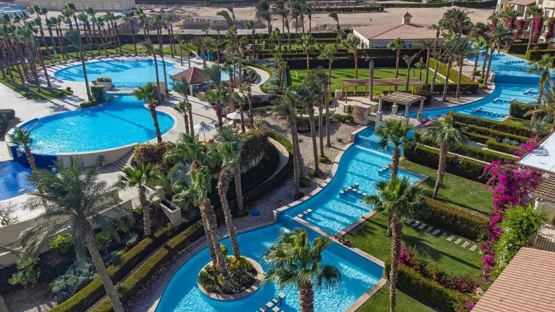 Luxury Apartment for Sale with Lake View