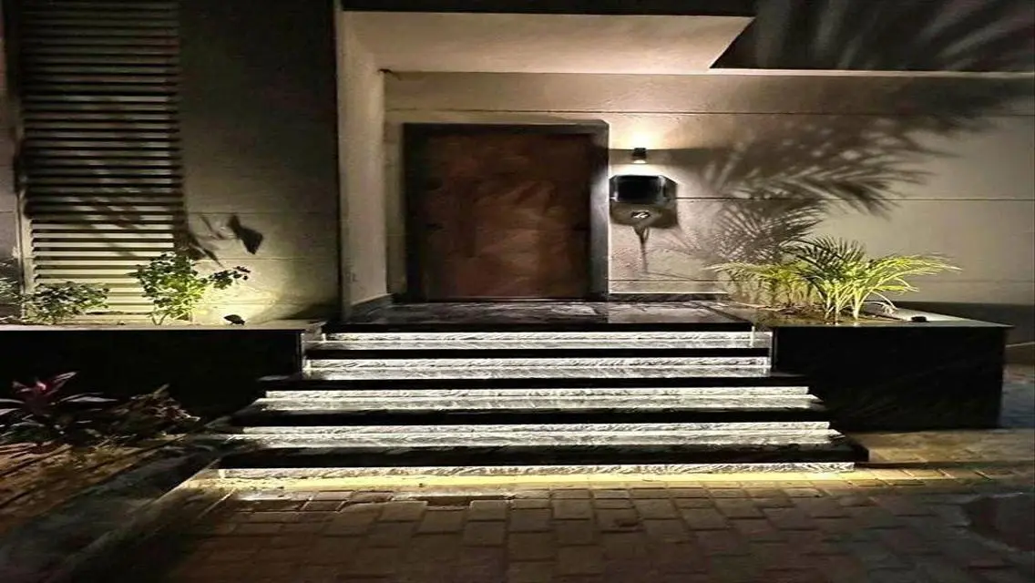 Luxury Villa with Private Garden and Pool