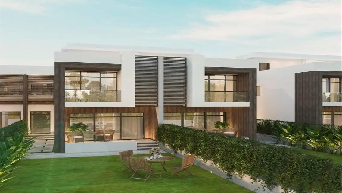 Luxury Villa in Moon Hills - 288