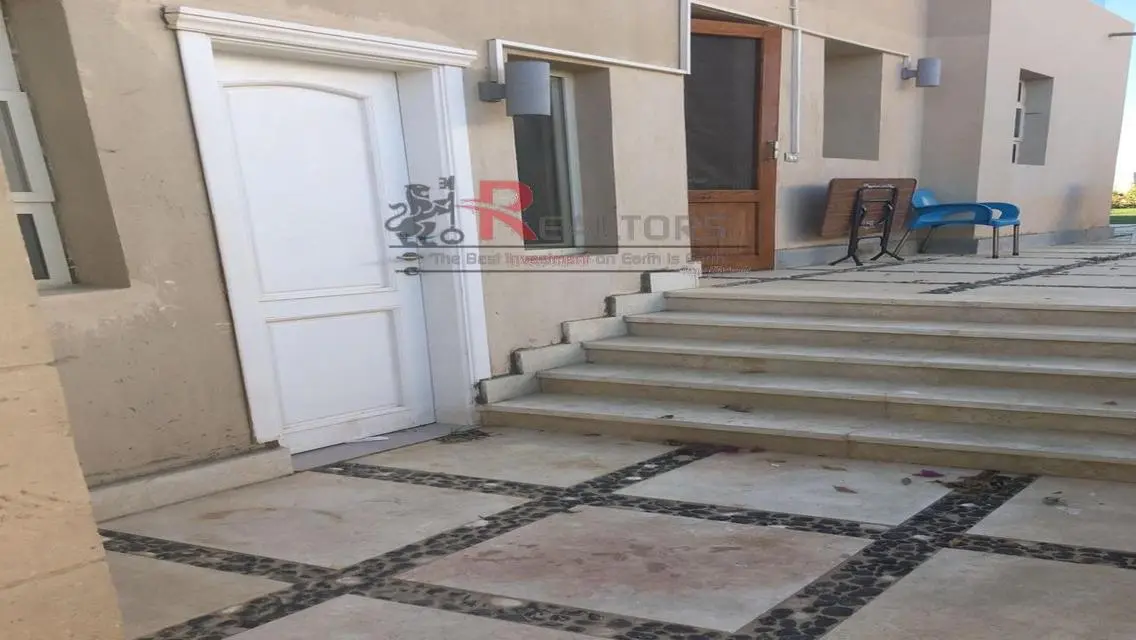 1st Row Golf Villa with Private Pool
