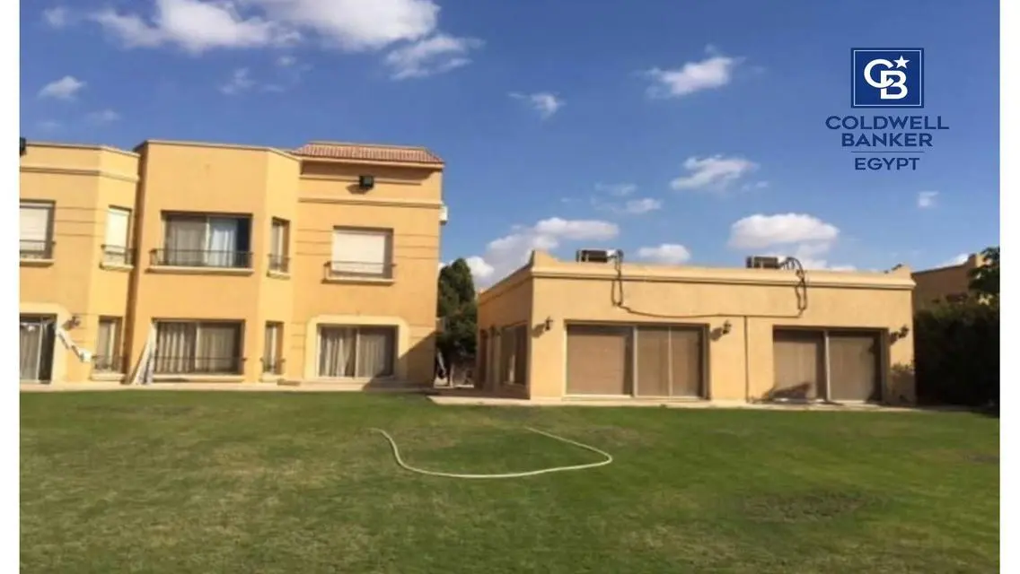 فيديو رائع مع إطلالة على البحيرات يصلح للباحثين عن الرفاهية