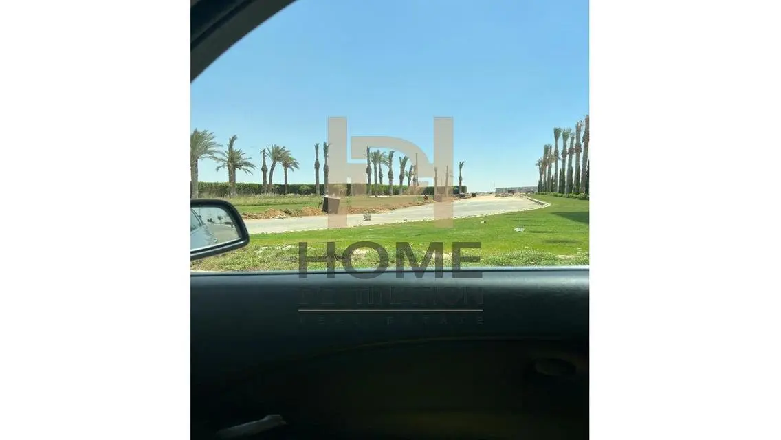 شقة فاخرة للبيع في سكاي بلازا مول