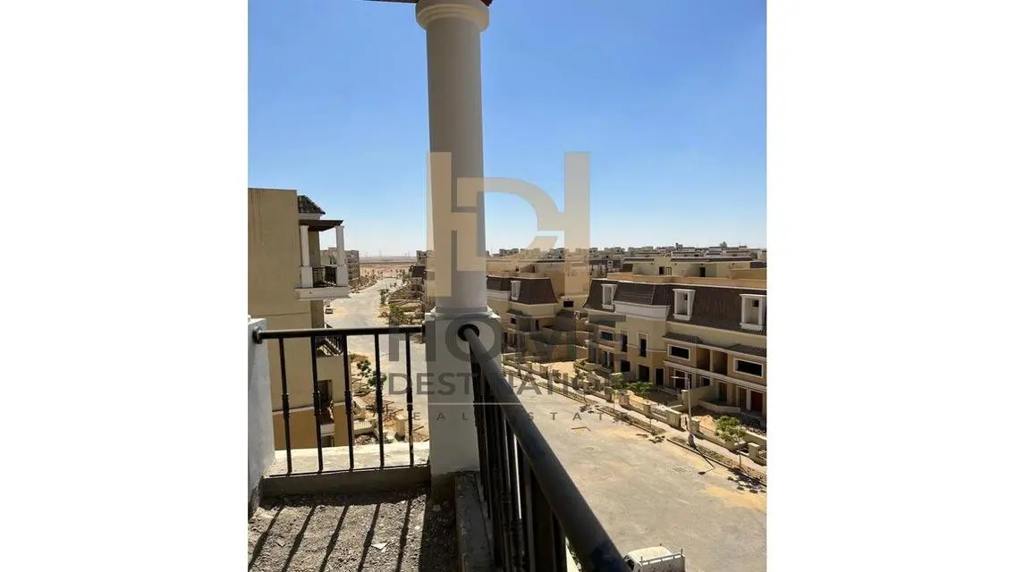 شقة فاخرة للبيع في سكاي بلازا مول