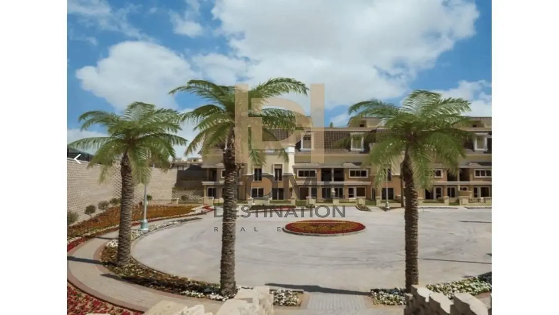 شقة فاخرة للبيع في سكاي بلازا مول