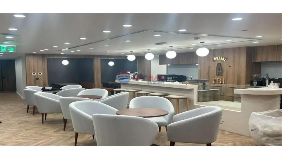 Stunning Apartment with 550 Sqm Space