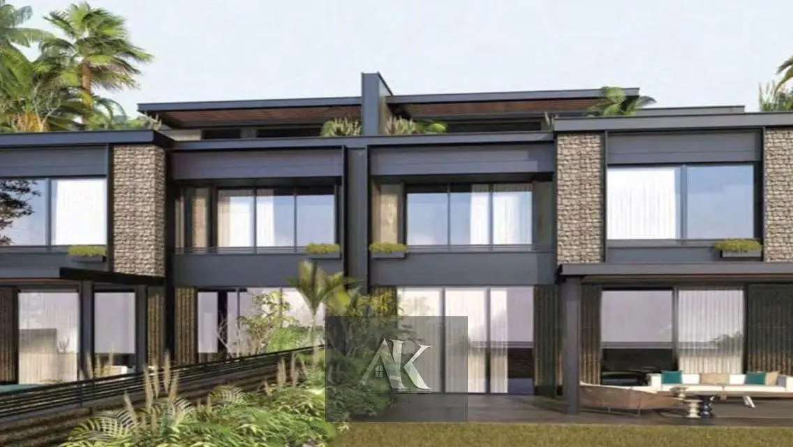 Luxury Apartment Overlooking Lakes for Sale