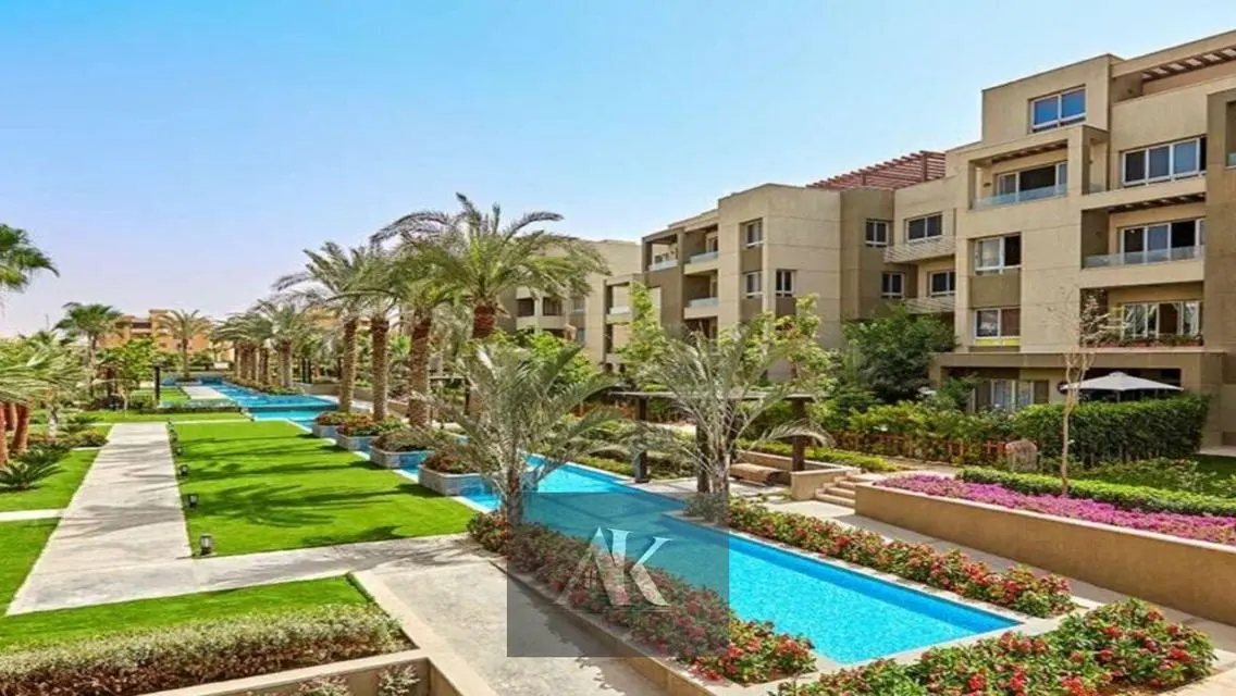 Luxury Apartment Overlooking Lakes for Sale