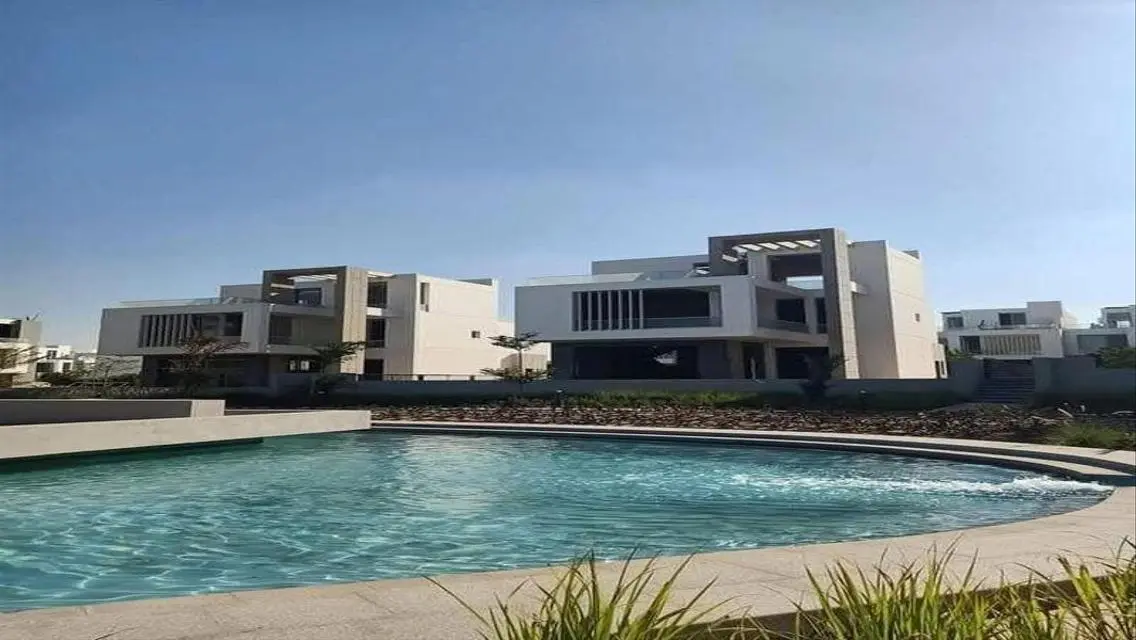 Luxury Villa with Garden and Shared Pool in Prime Location