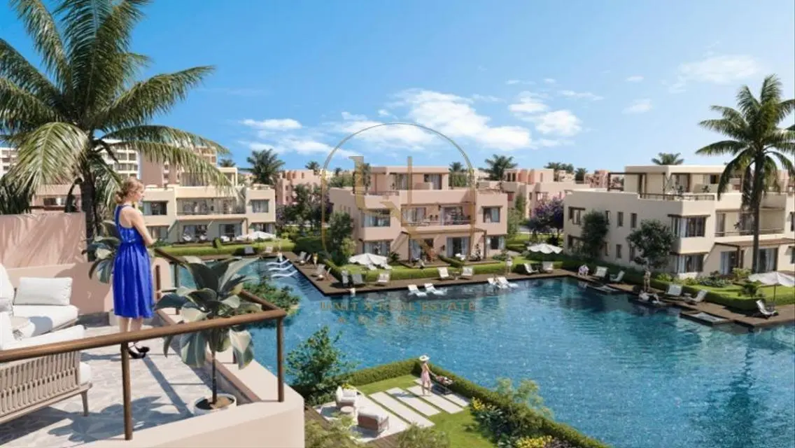 Luxury Villa with Unique Design and 10 Meter Space
