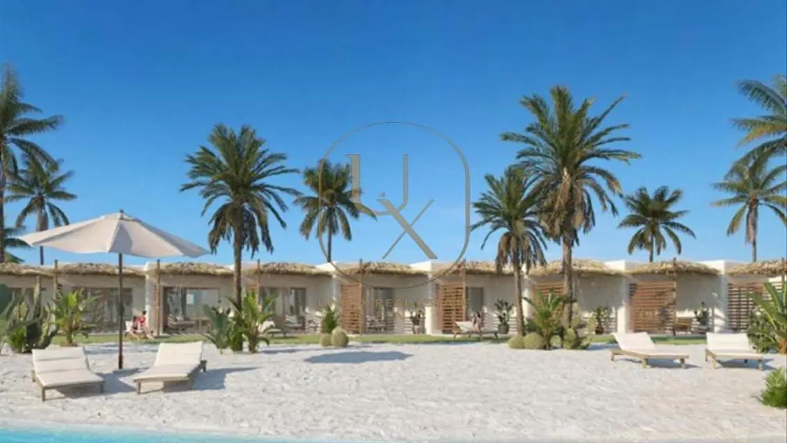 Luxury Villa with Unique Design and 10 Meter Space