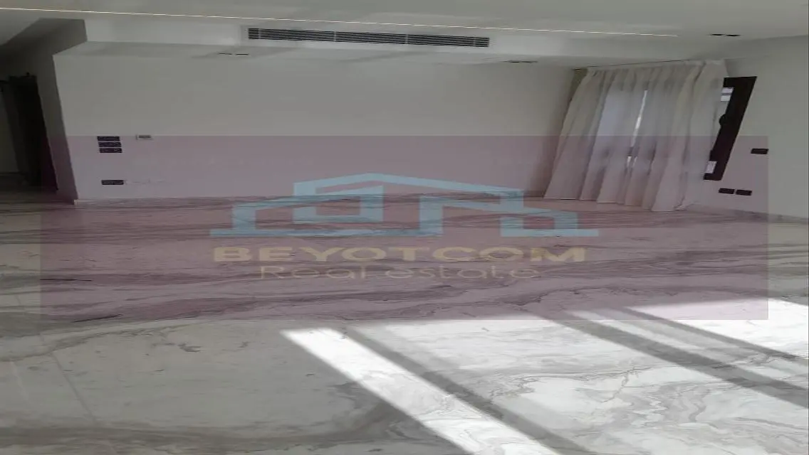 شقة فاخرة 150 متر overlooking على بحيرات