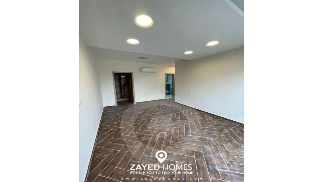 Luxury Apartment with Stunning View - 225 Sq M