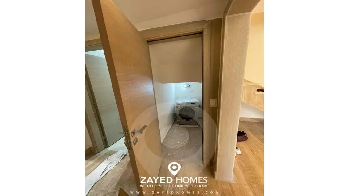 Luxury Apartment with Stunning View - 225 Sq M