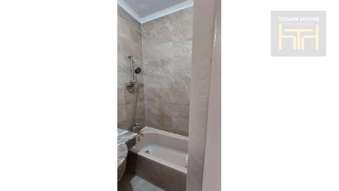 Luxury Apartment with Private Garden in Prime Location