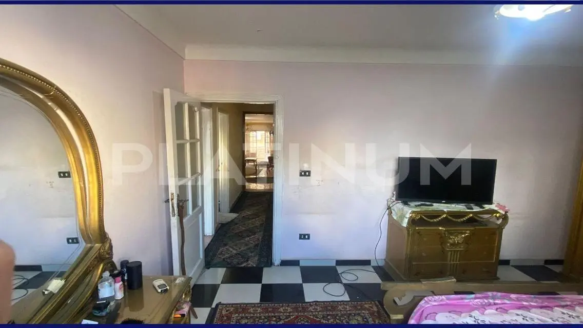 وحدة سكنية جديدة رائعة بمساحة متر