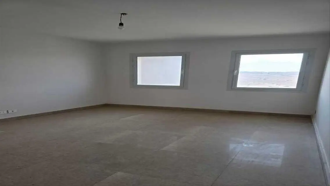 Luxury Apartment for Rent with 257 Sq Meter Space