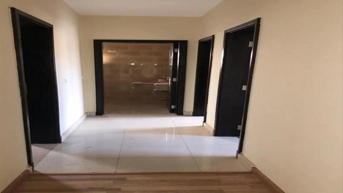 Luxury Apartment for Rent at 109-3-2, 30000 Square Meters