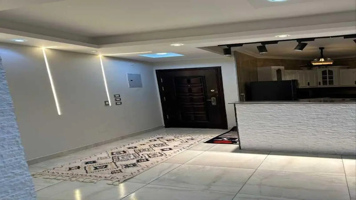 شقة فاخرة للإيجار بمساحة 170 متر
