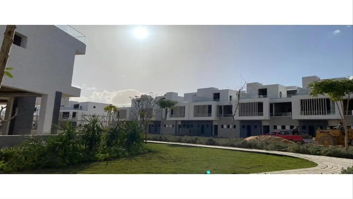 Luxury Villa for Sale 305 sqm with Private Garden in the Heart of the City