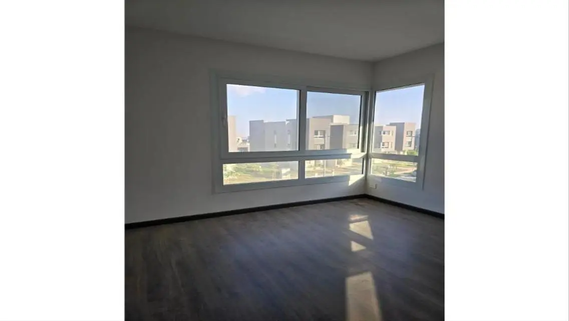 Luxury Apartment for Sale with Spacious Layout