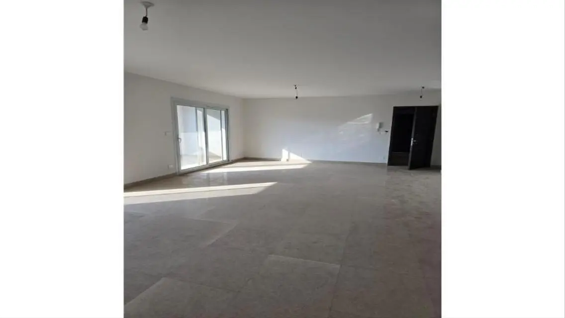 Luxury Apartment for Sale with Spacious Layout