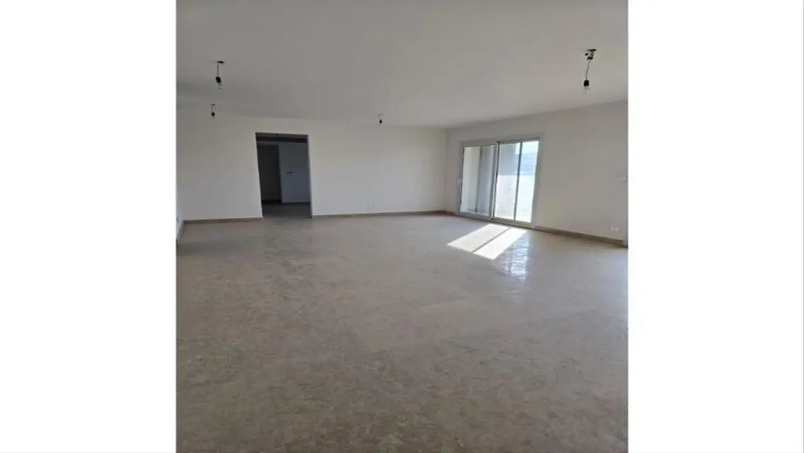 Luxury Apartment for Sale with Spacious Layout