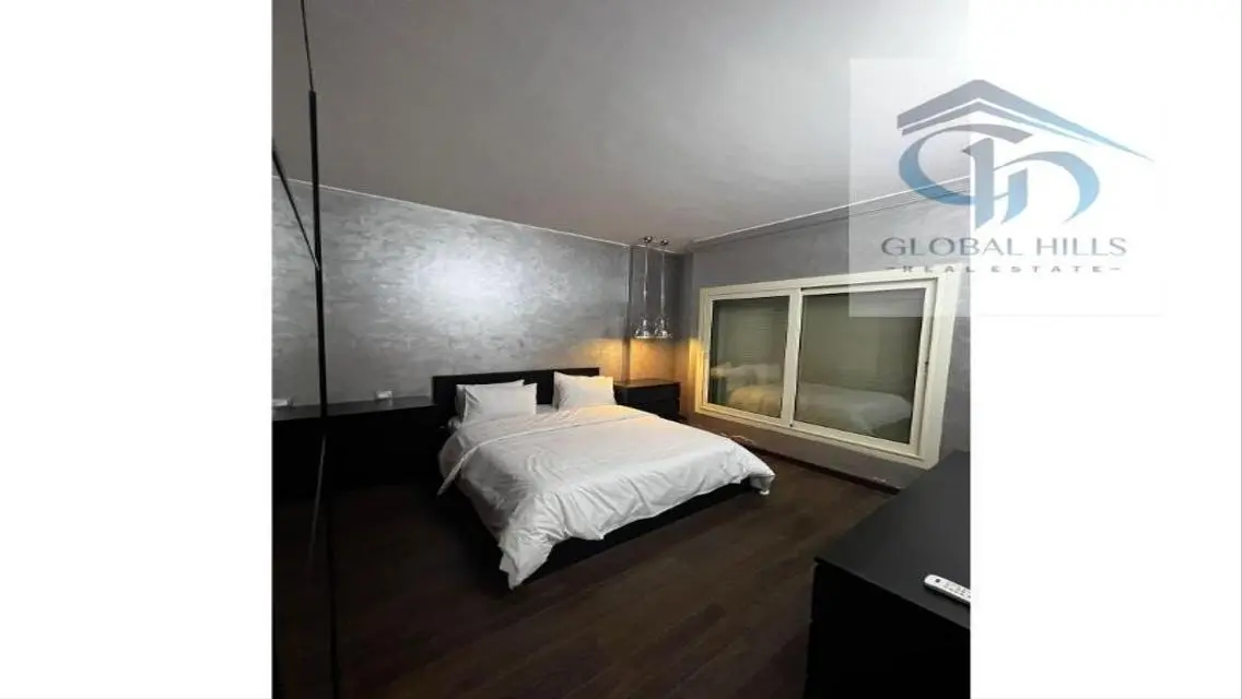 Apartment in The Village: 2 Bedrooms with Private Garden