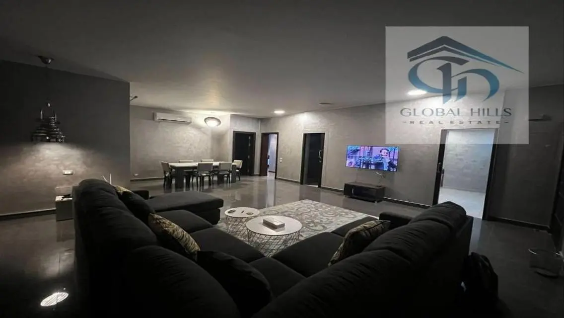 Apartment in The Village: 2 Bedrooms with Private Garden
