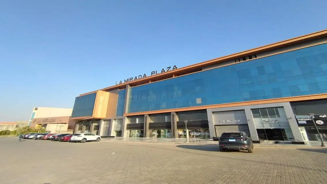 Apartment for Sale with 1000 Square Meters