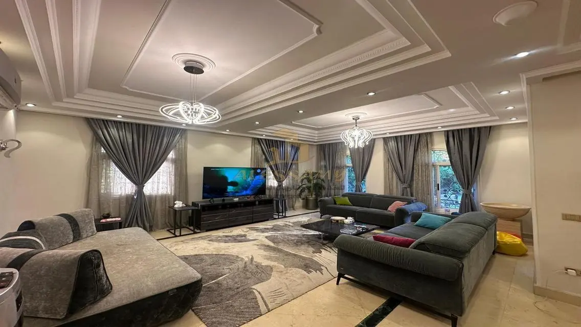 Luxury Villa for Sale in VG2-11