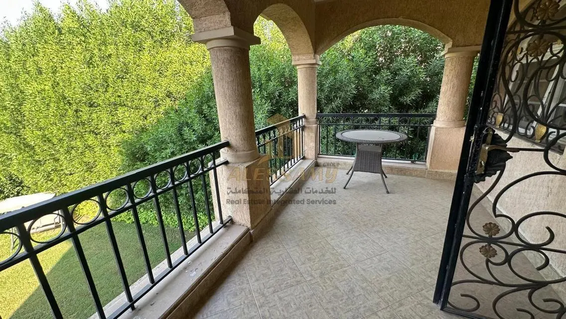 Luxury Villa for Sale in VG2-11