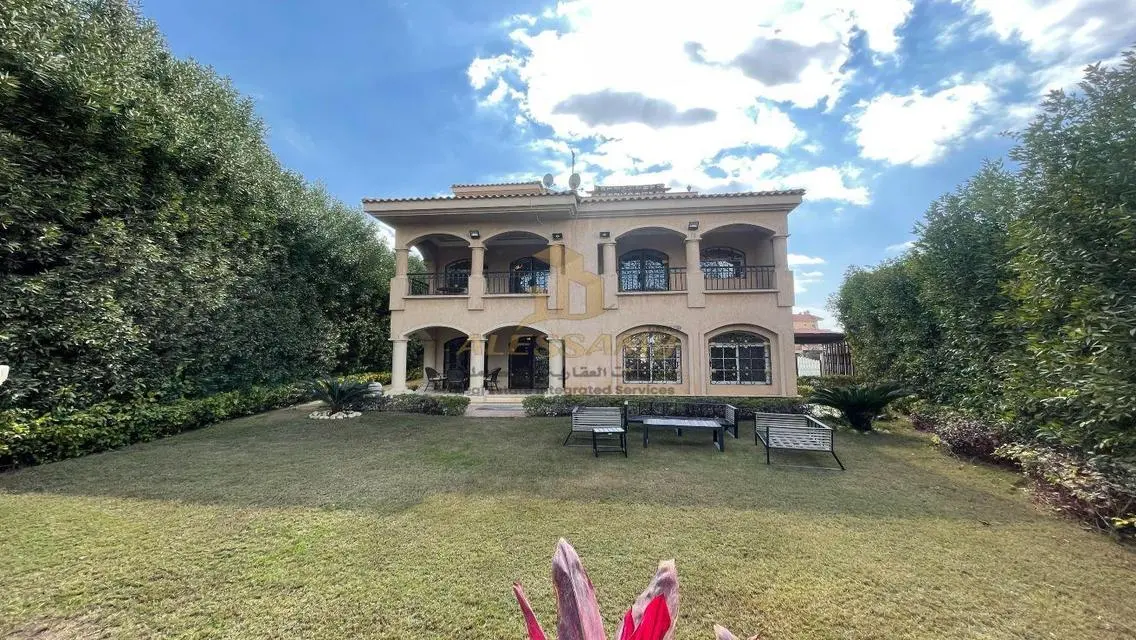 Luxury Villa for Sale in VG2-11