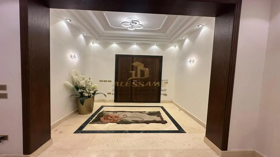 Luxury Villa for Sale in VG2-11
