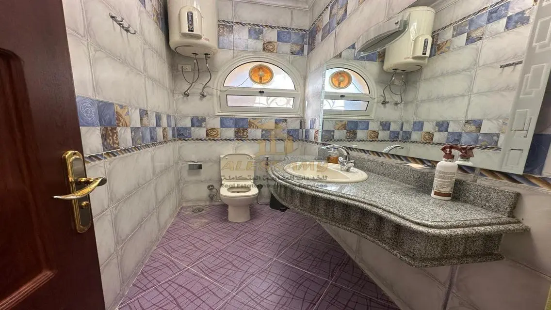 Luxury Villa for Sale in VG2-11