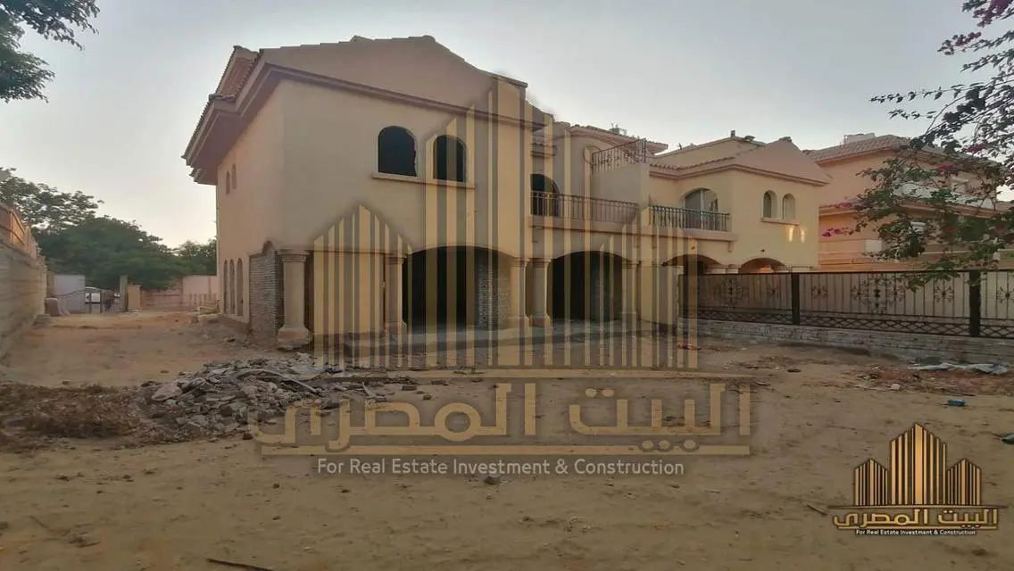 Luxury Living in this Unique Property