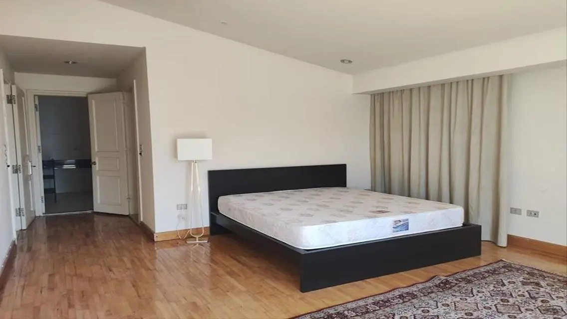 Luxury Villa for Sale with 2600 Meter Space