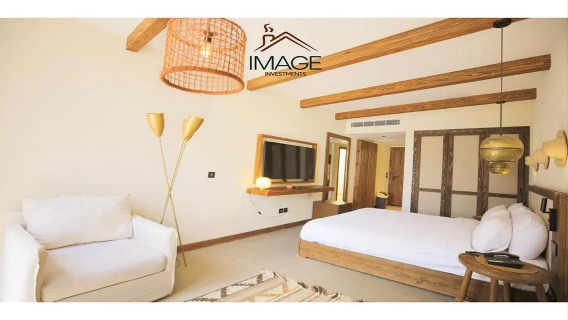 Luxury Apartment for Sale with Lake View