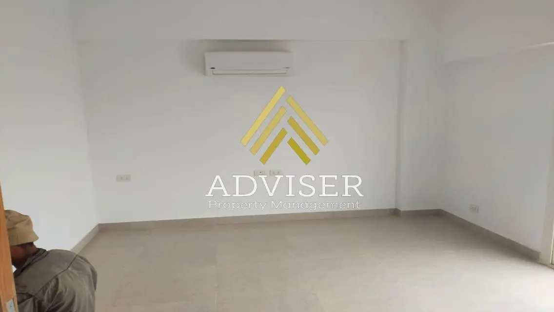 Luxury Villa for Sale with Private Garden and Pool in Prime Location