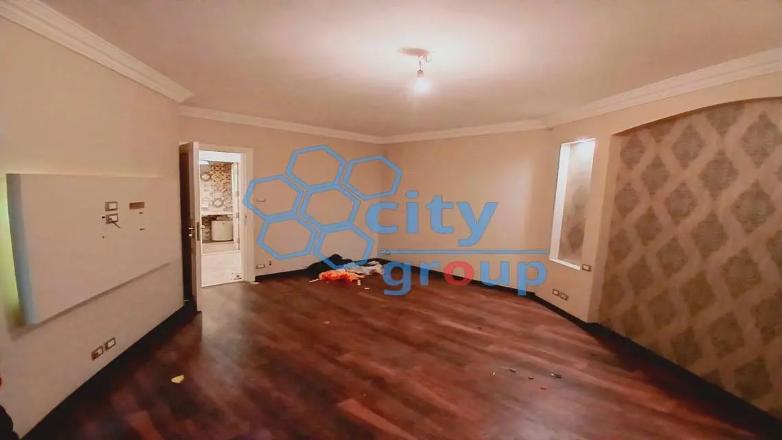 Spacious 350 sqm Apartment for Sale