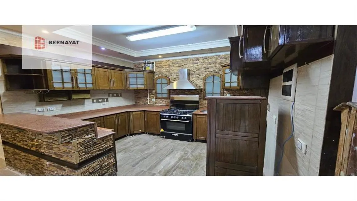 Furnished Apartment with Security Guard in Prime Location