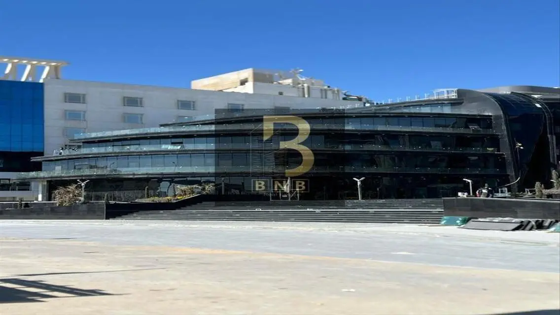 Exceptional Rental Opportunity in a Vibrant Area
