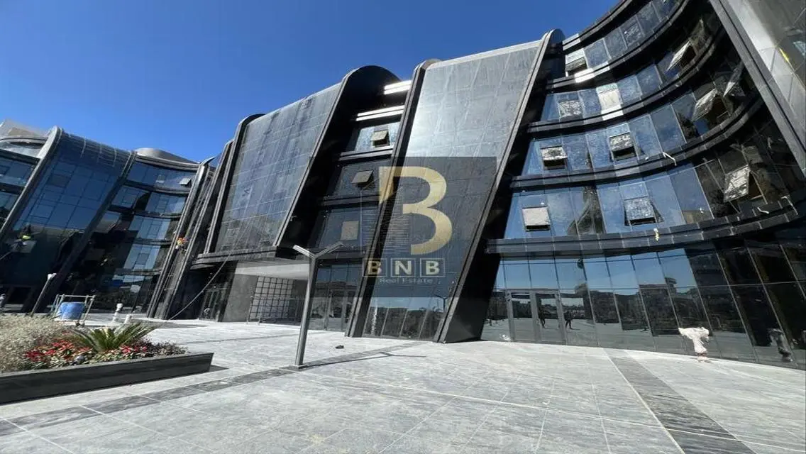 Exceptional Rental Opportunity in a Vibrant Area