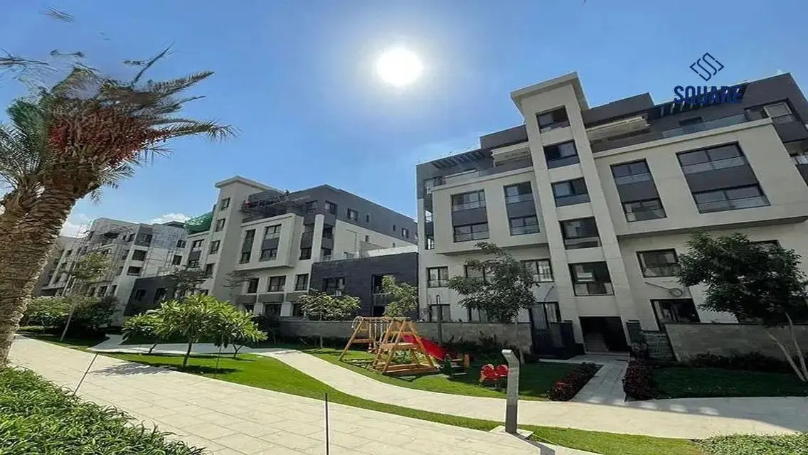 Luxury Villa for Sale with Lake View