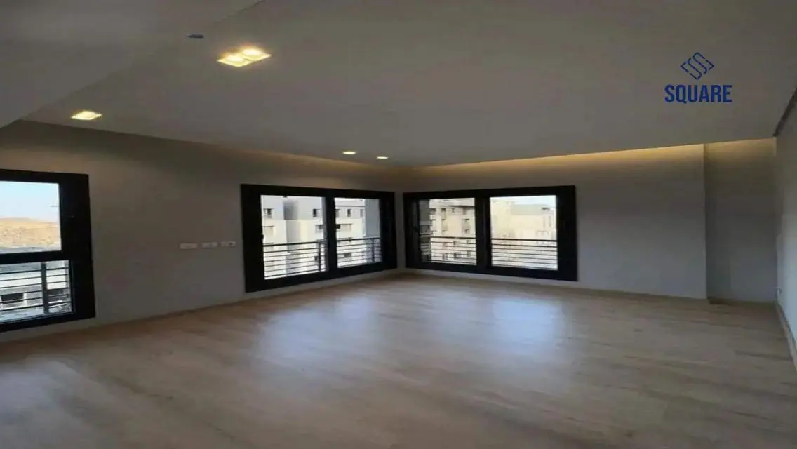 Luxury Villa for Sale with Lake View